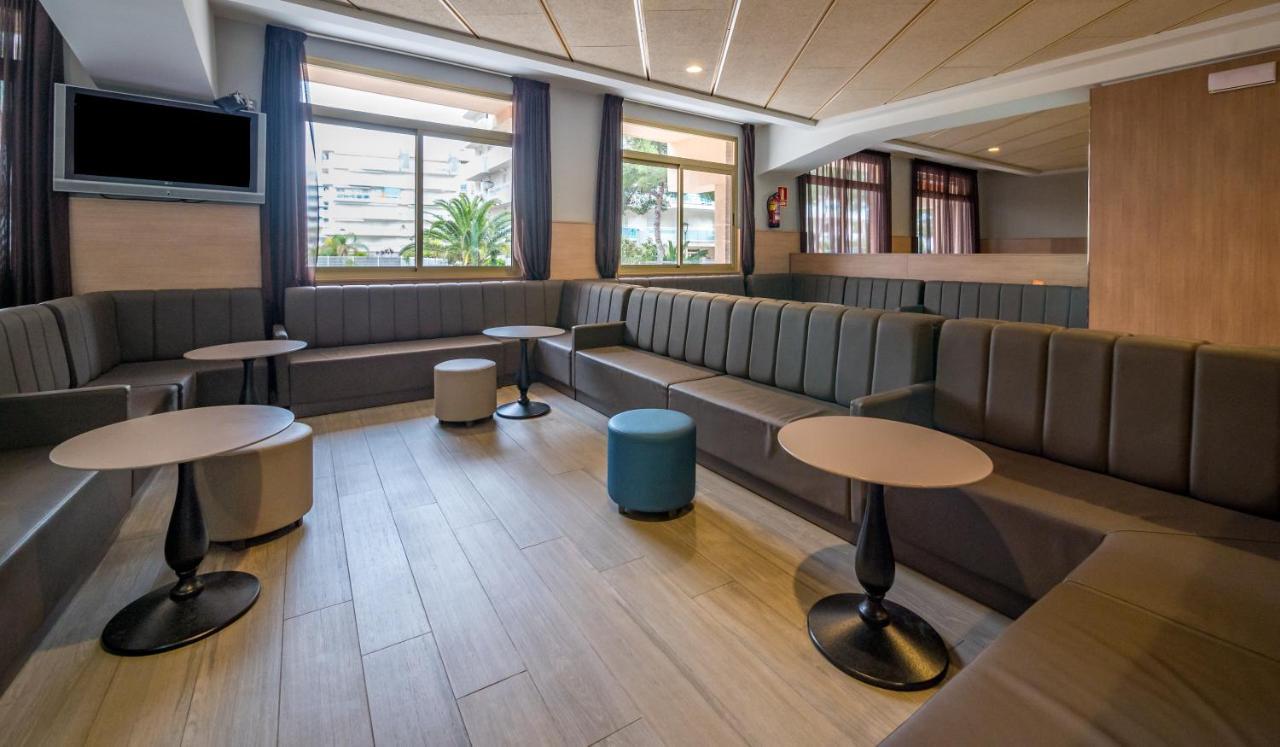 Golden Avenida Family Suites 4* Salou Eksteriør billede