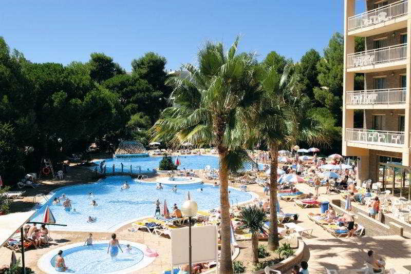 Golden Avenida Family Suites 4* Salou Eksteriør billede